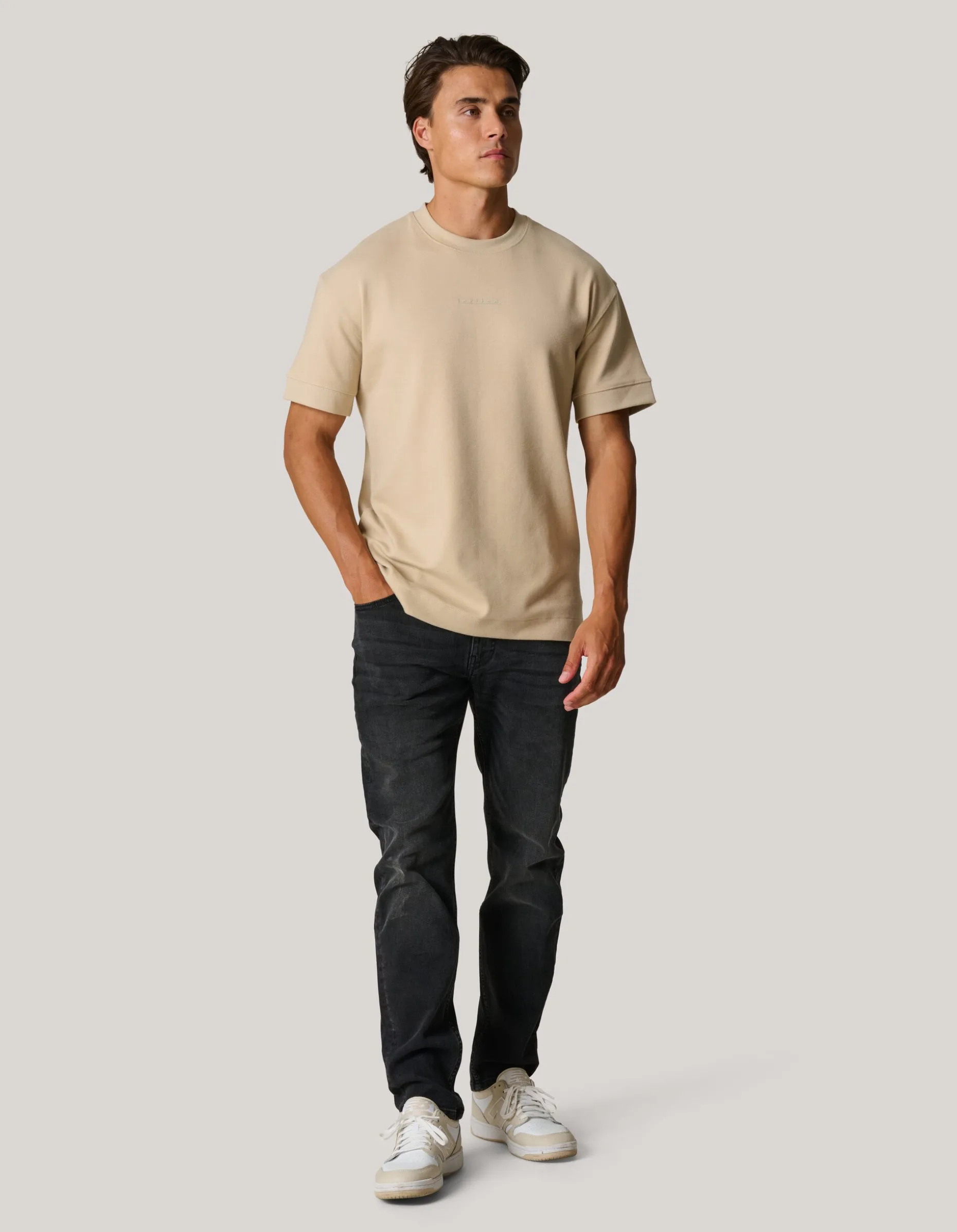 Artwork T-shirt Zand