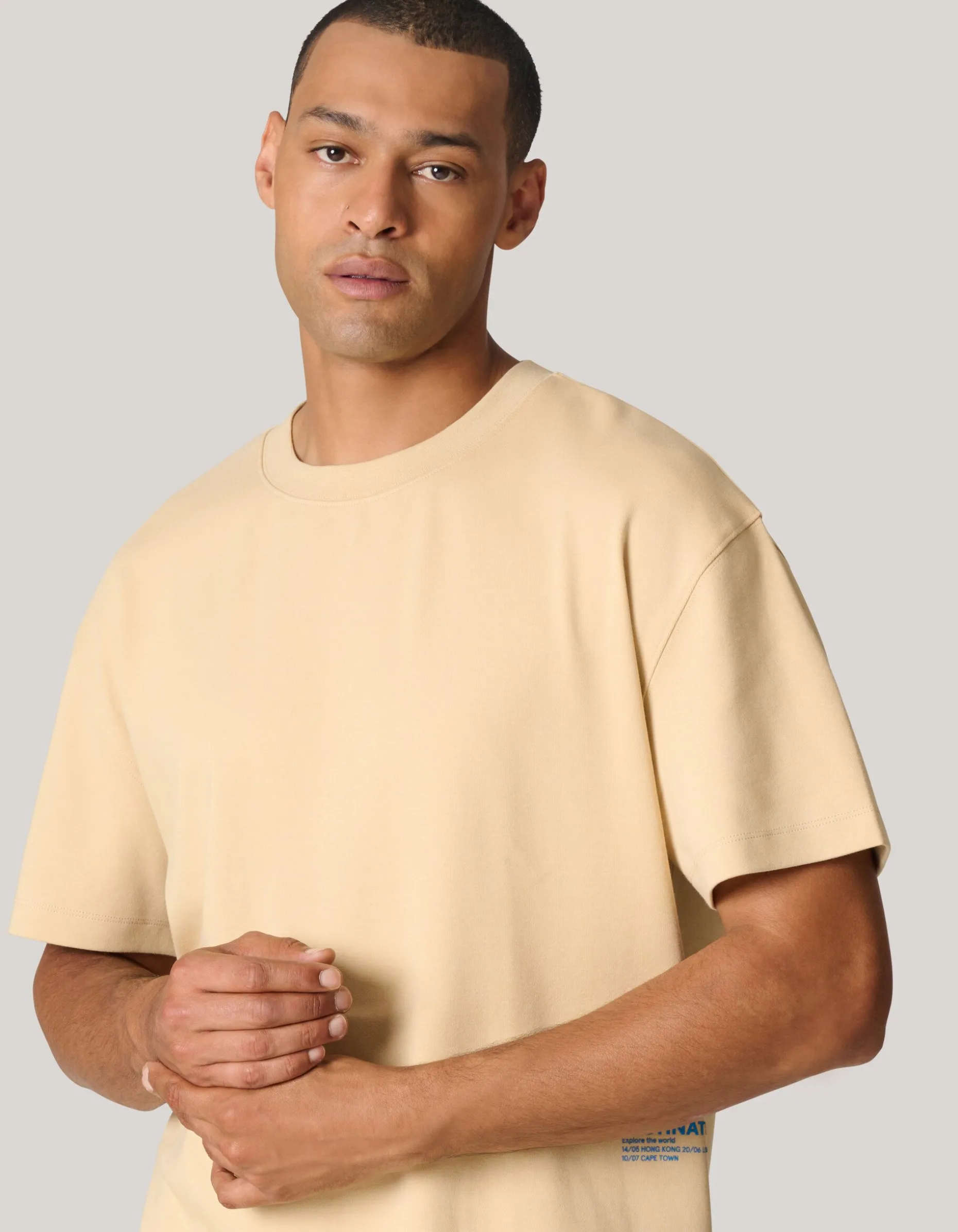 Basic T-shirt Zand