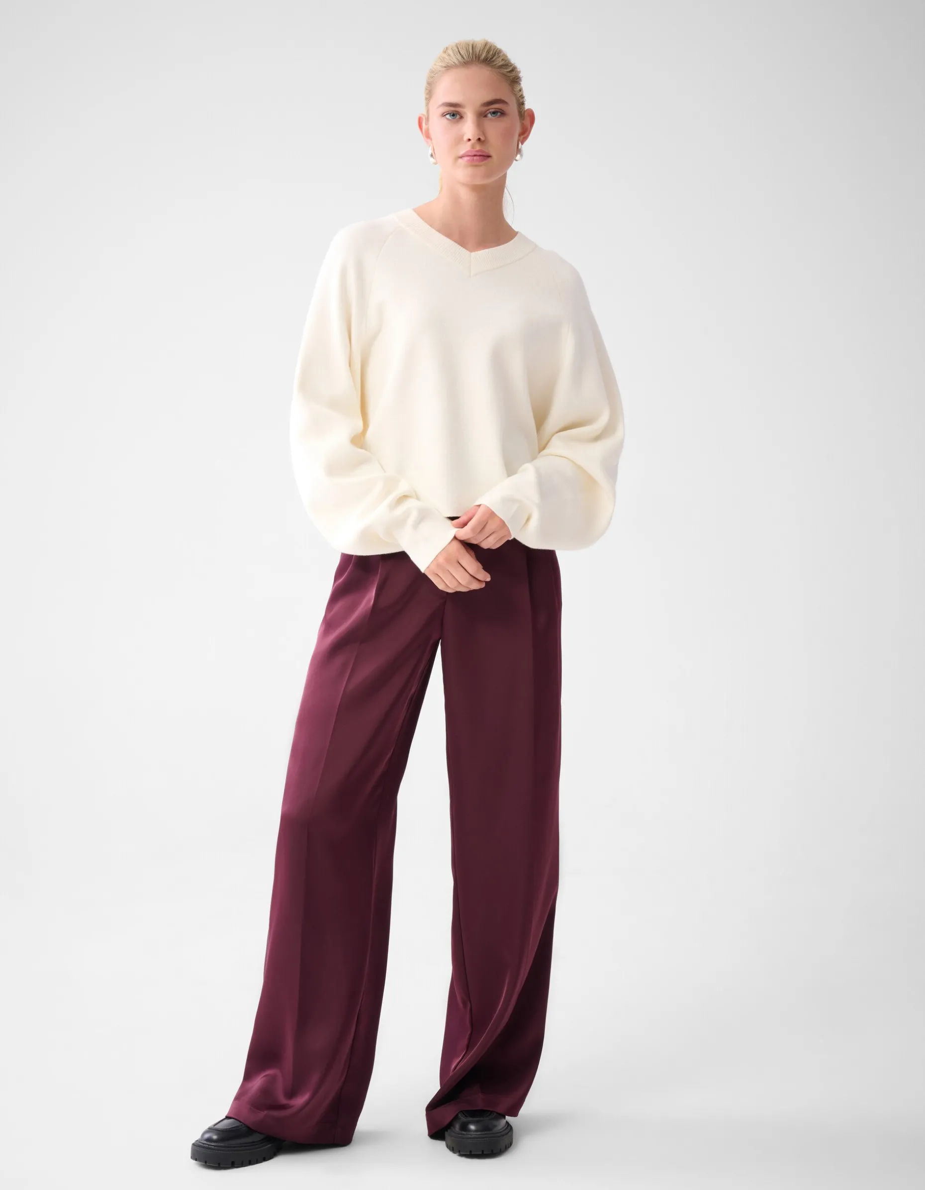 Cropped Trui Gebroken Wit By Lonneke
