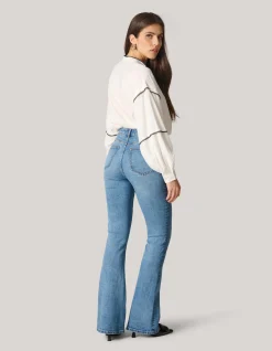 Embroidery Blouse Wit