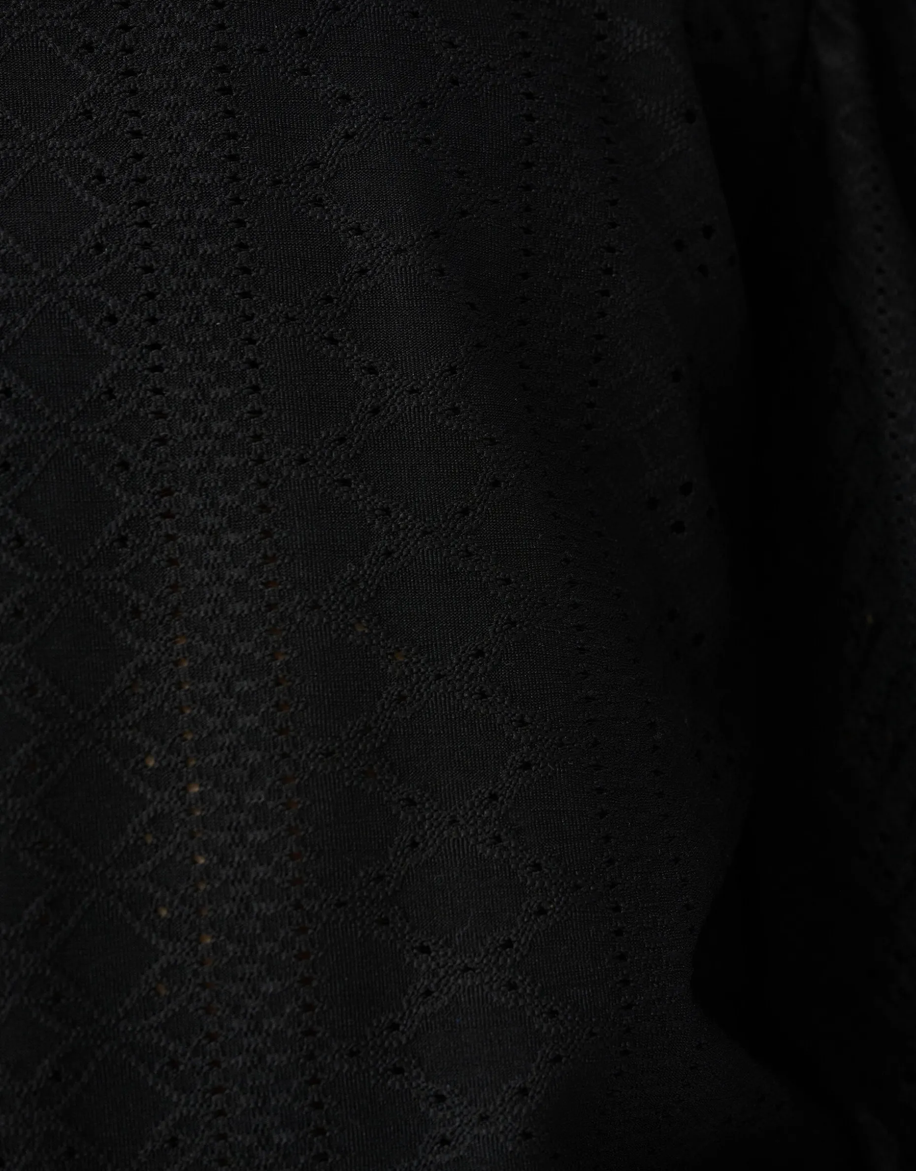 Embroidery Top Zwart