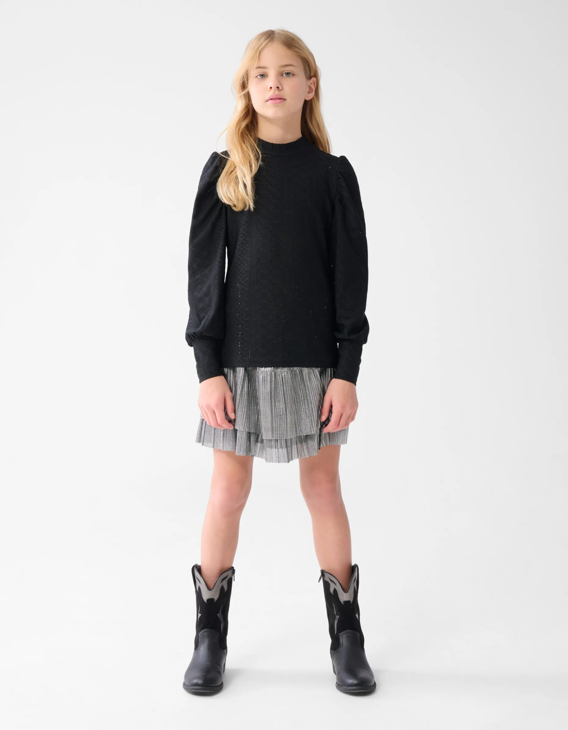 Embroidery Top Zwart