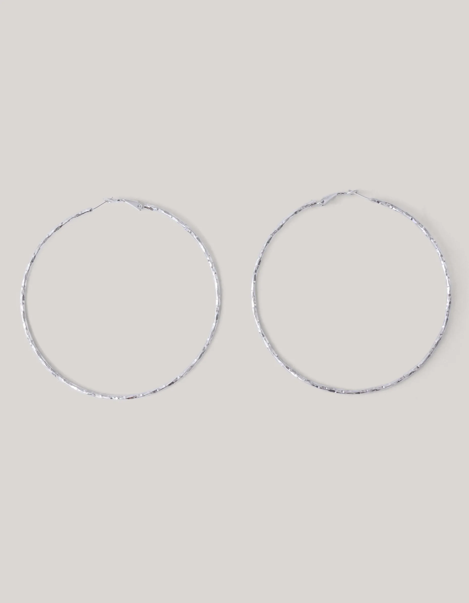 Hammered Hoop Oorbellen Zilver