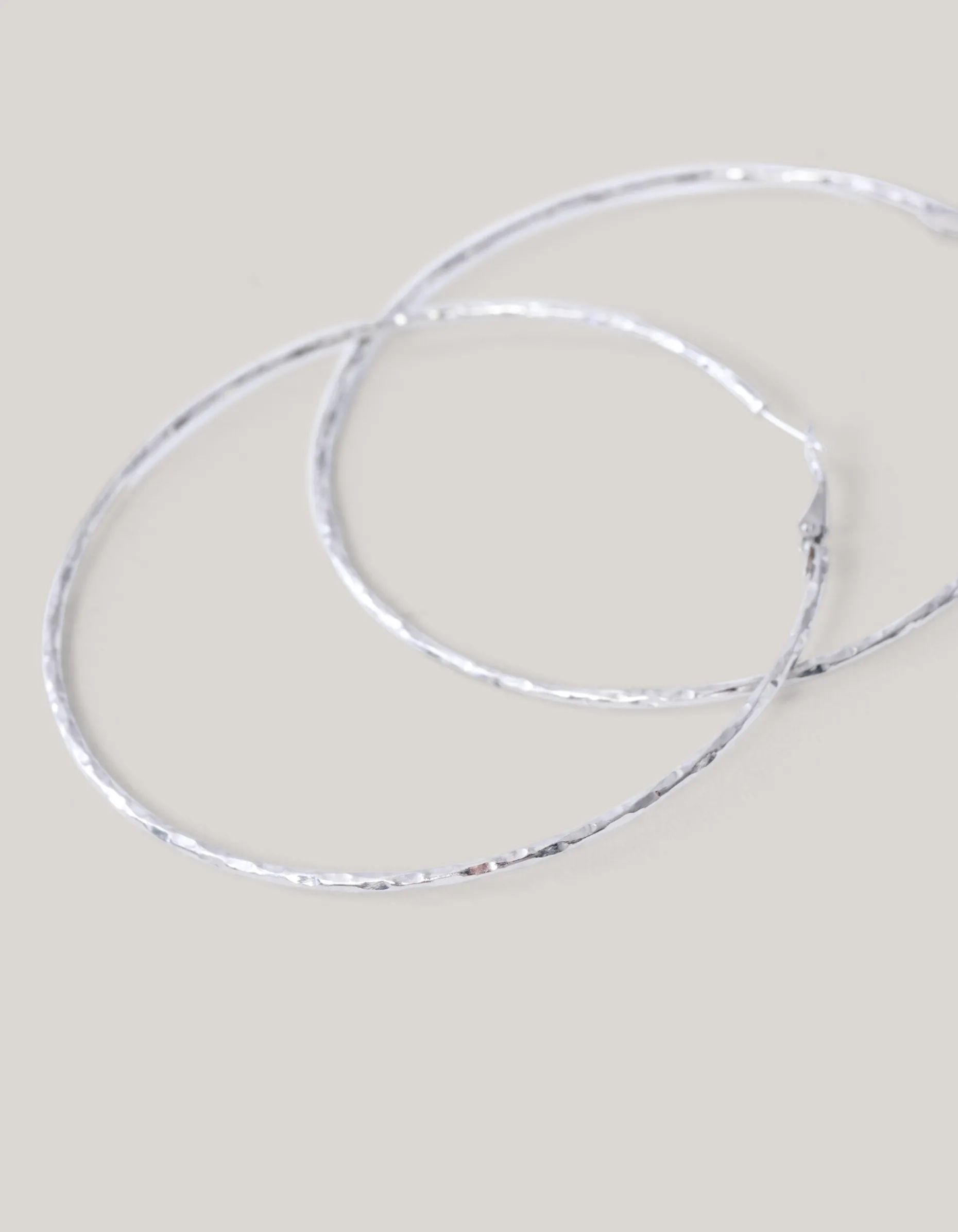 Hammered Hoop Oorbellen Zilver