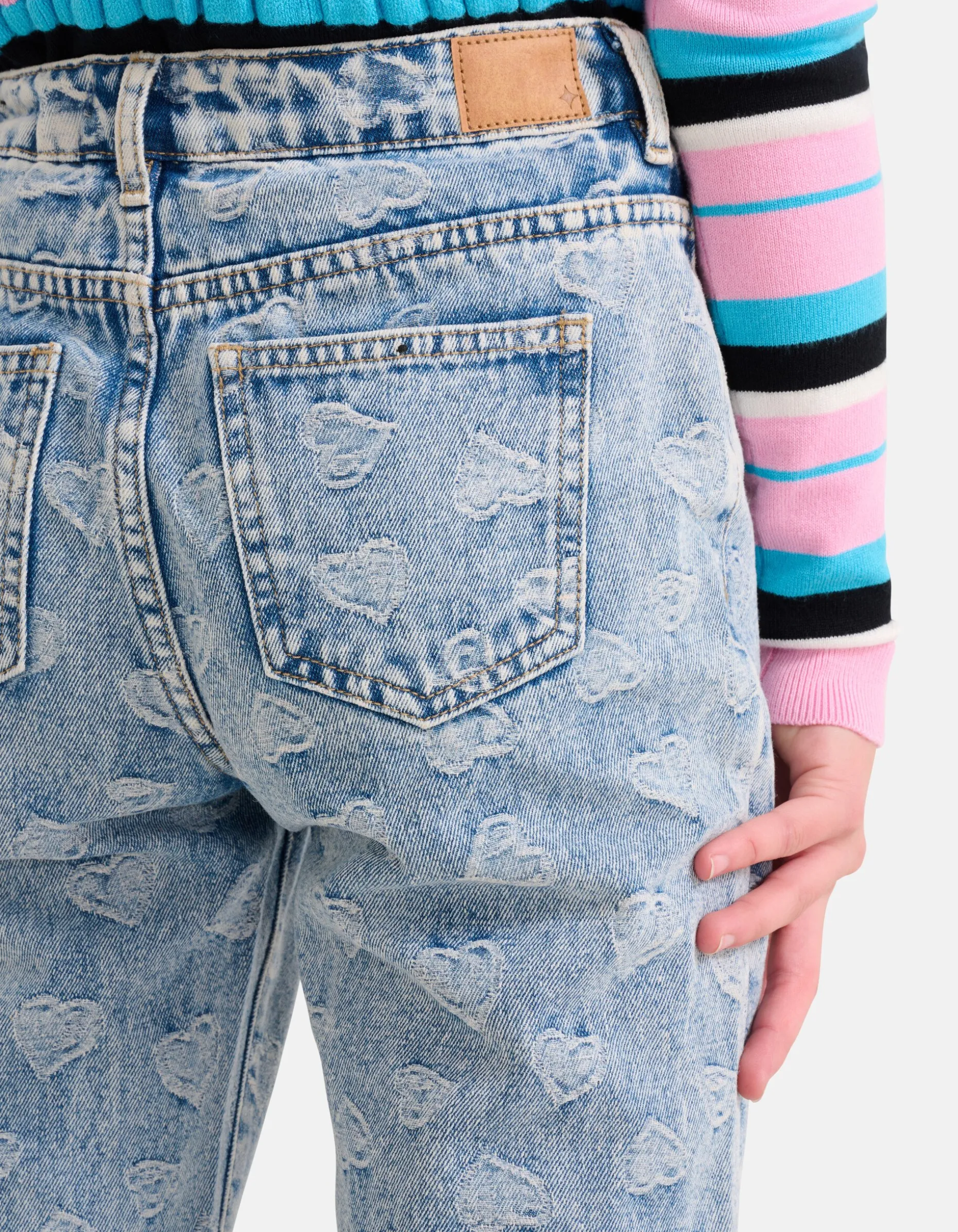 Jacquard Tapered Jeans Bleached