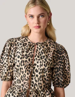 Leopard Strik Top