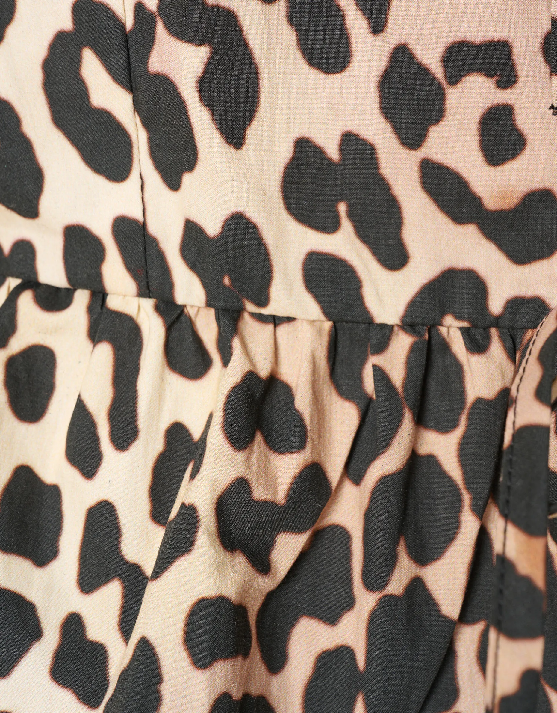 Leopard Strik Top