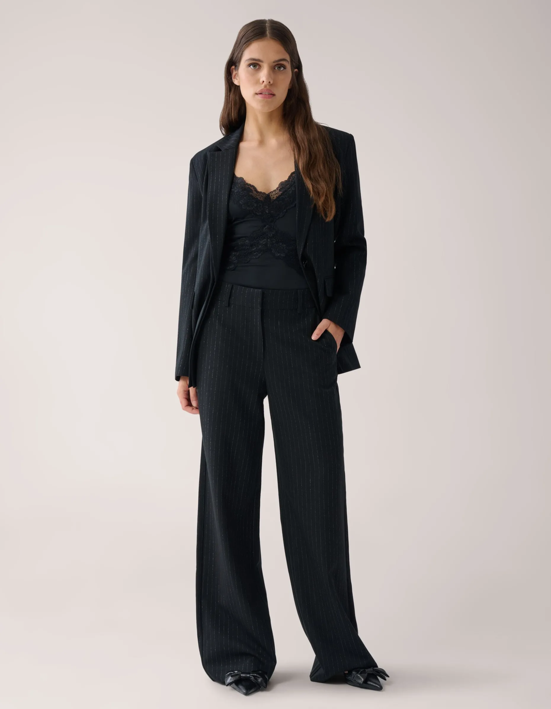 Lurex Pinstripe Wide Leg Pantalon Zwart By Mieke