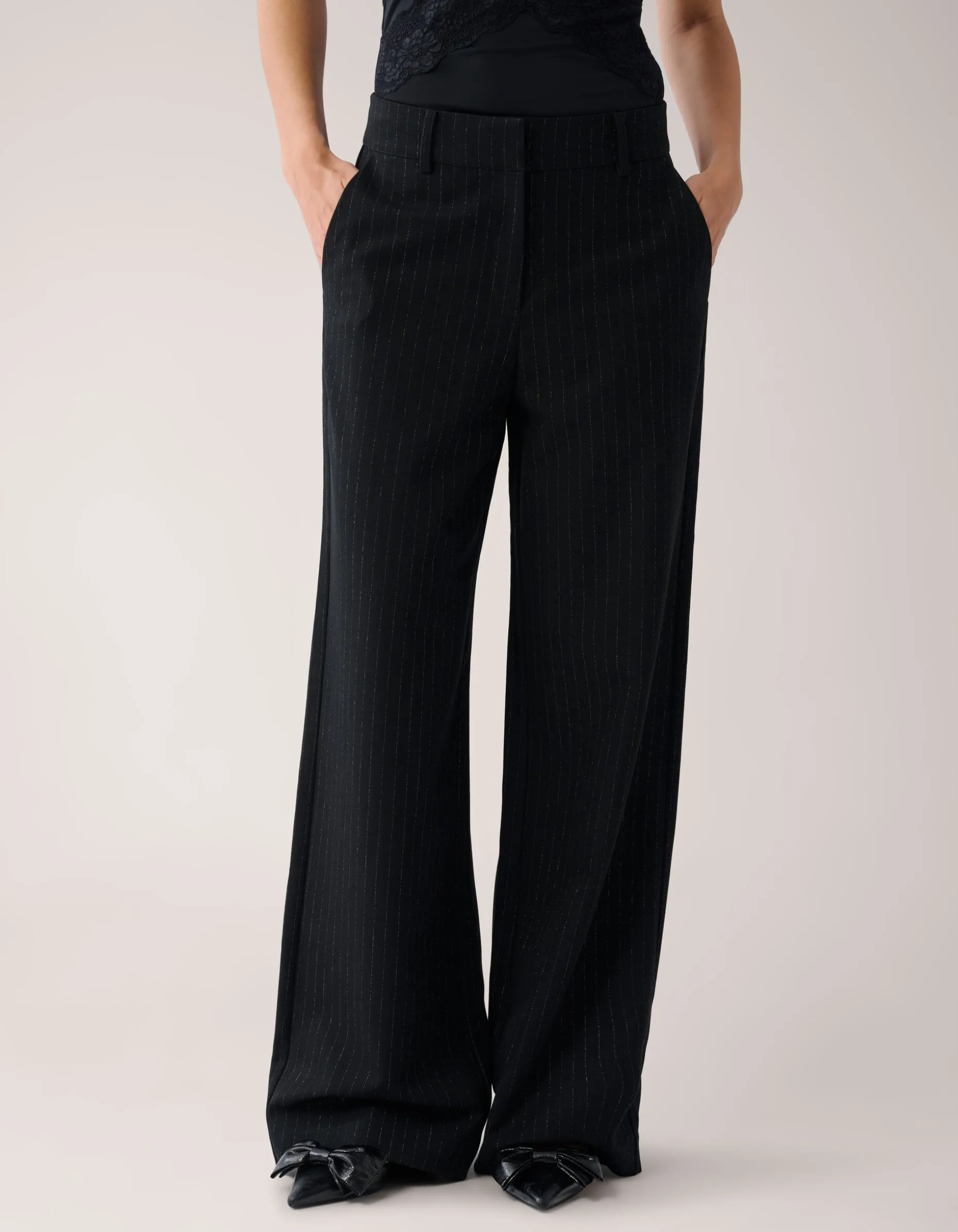 Lurex Pinstripe Wide Leg Pantalon Zwart By Mieke