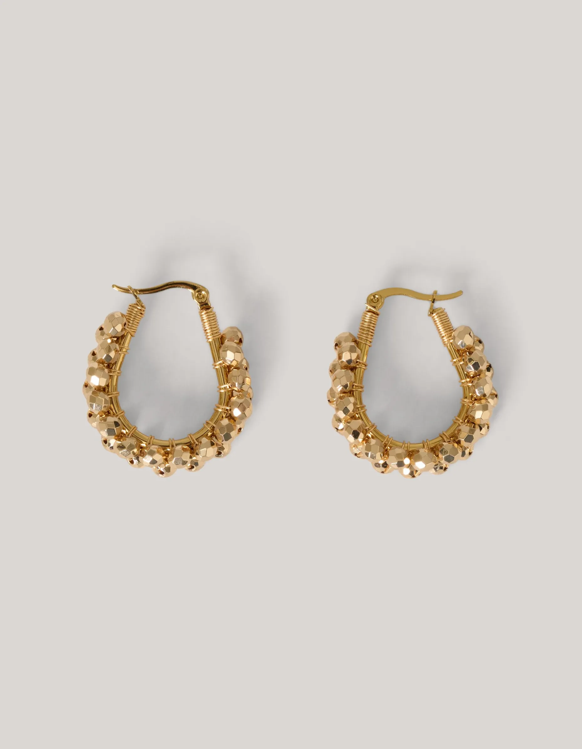 Oval Beaded Hoop Oorbellen Goud