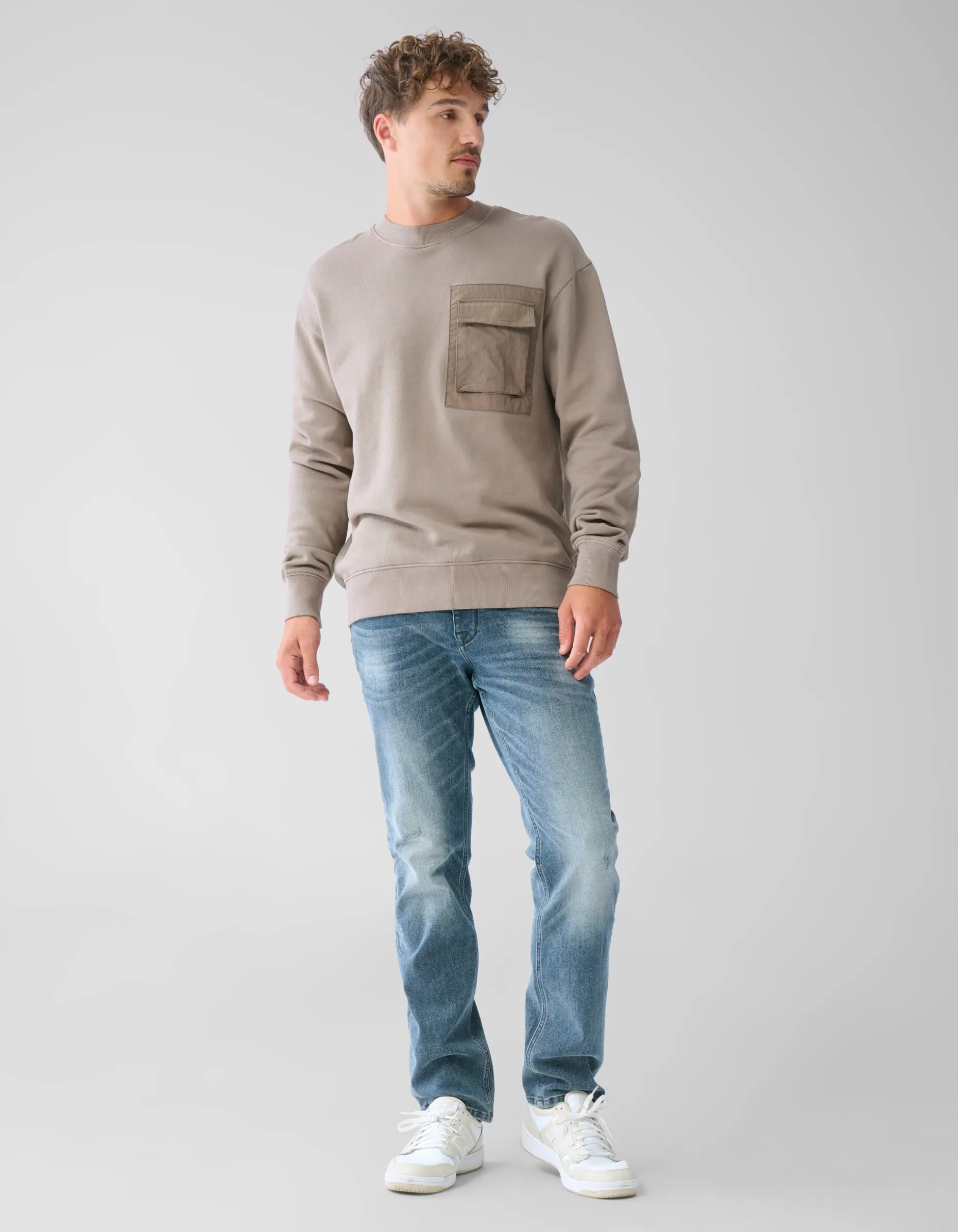 Pocket Sweater Lichtbruin