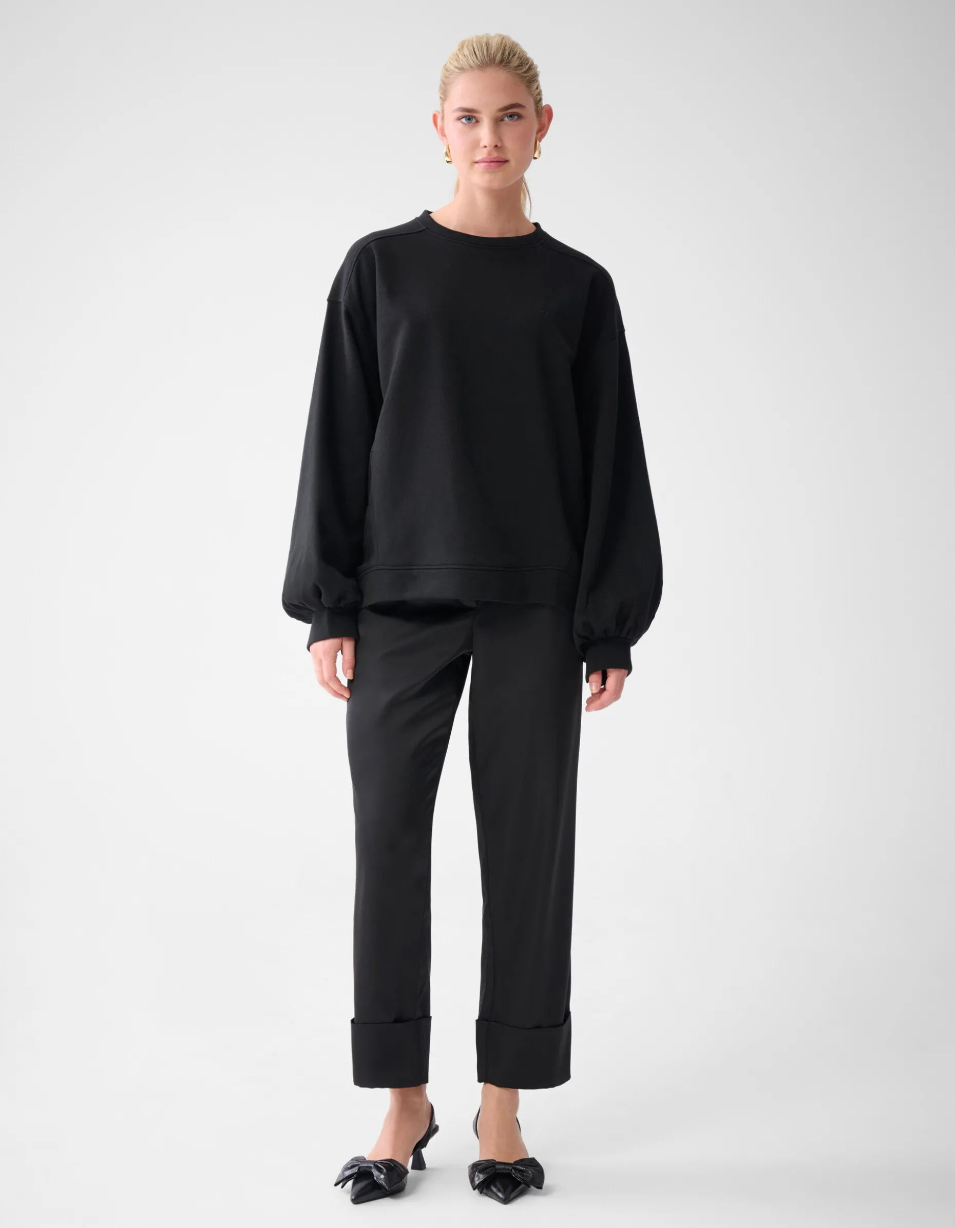 Poff Sleeve Sweater Zwart By Lonneke