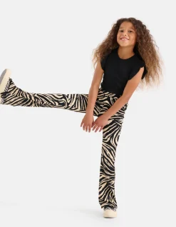 Ruffle Rib Top Zwart