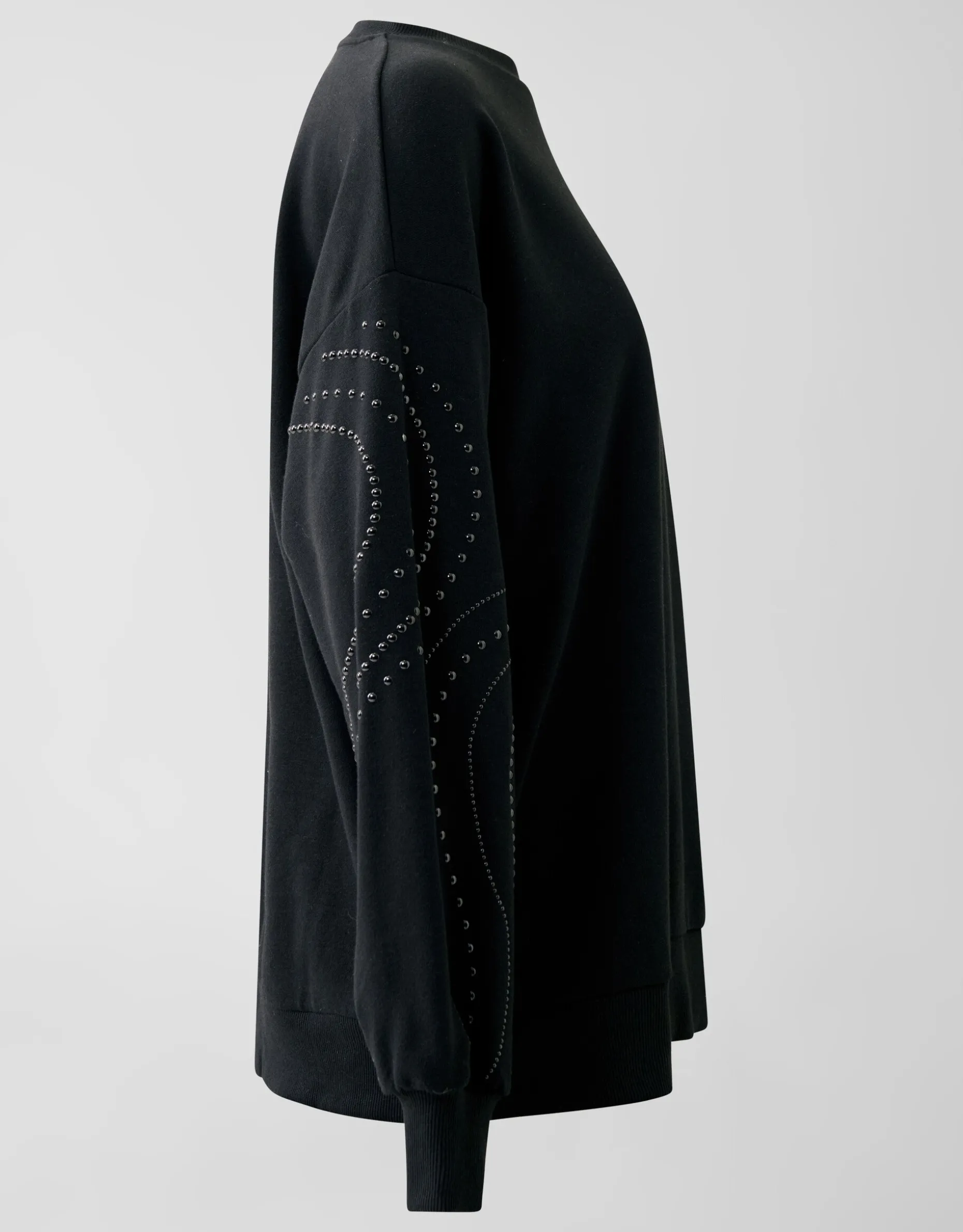 Studded Sweater Zwart