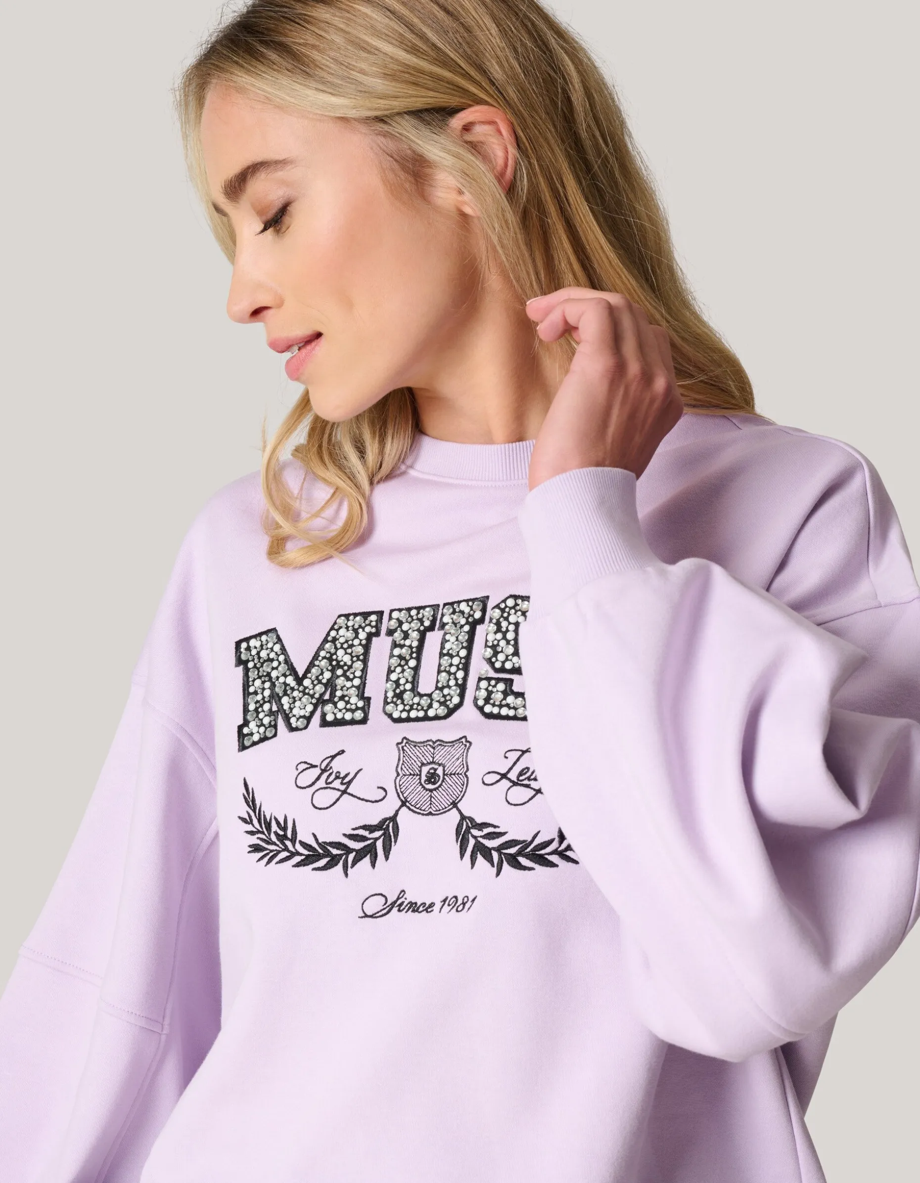 Varsity Sweater Paars