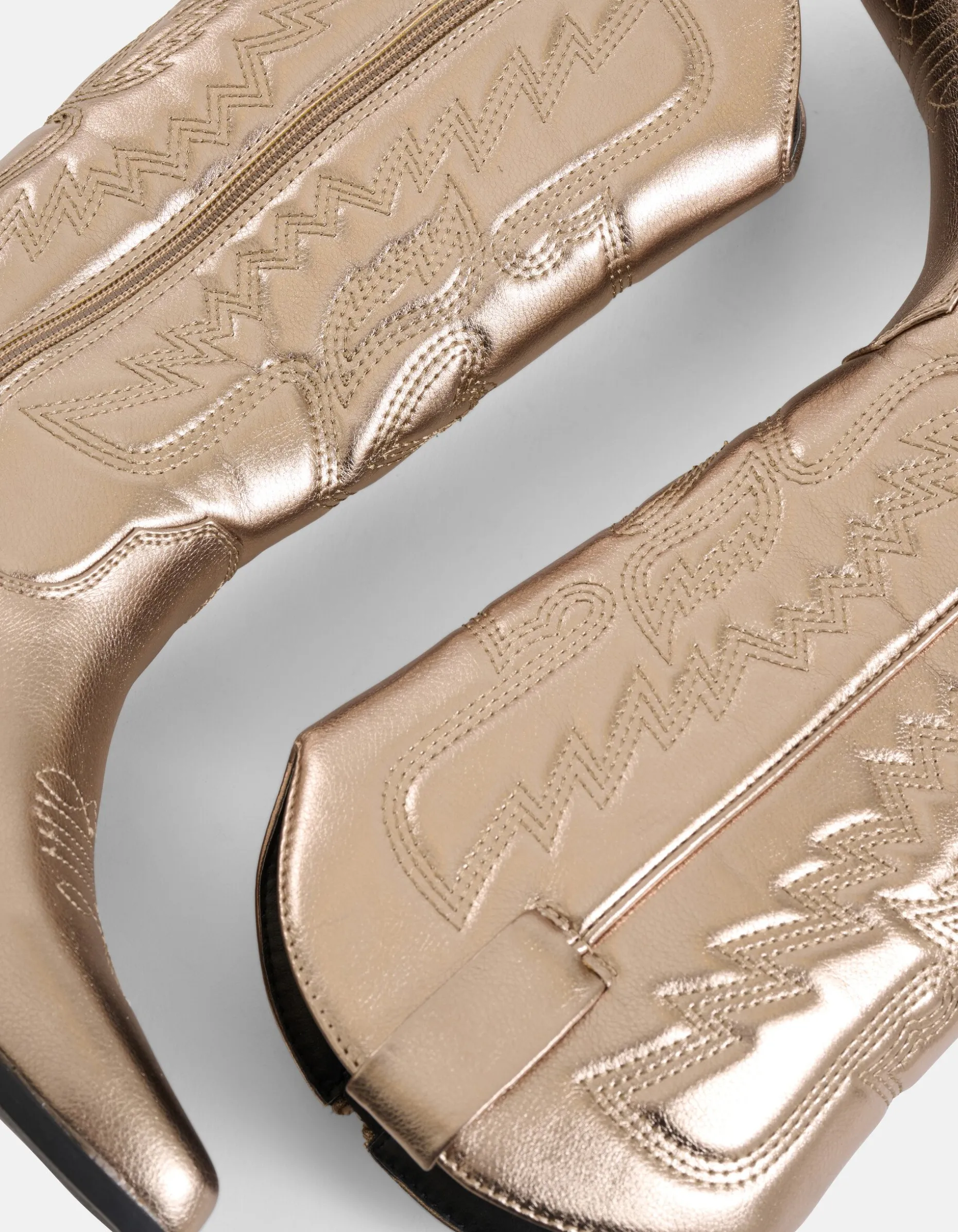 Western Laars Goud